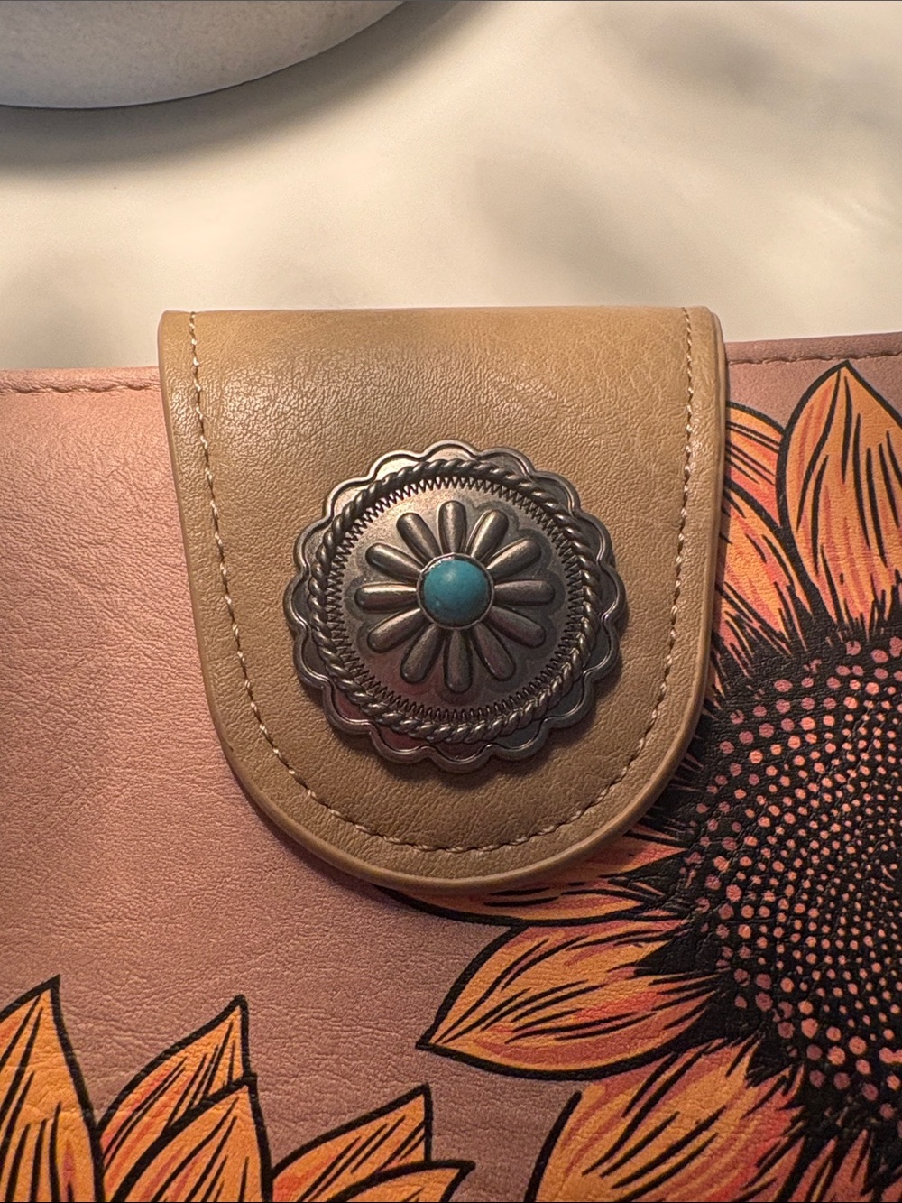 MONTANA WEST VINTAGE SUNFLOWER ZIPPER WALLET - Picture 4 of 7